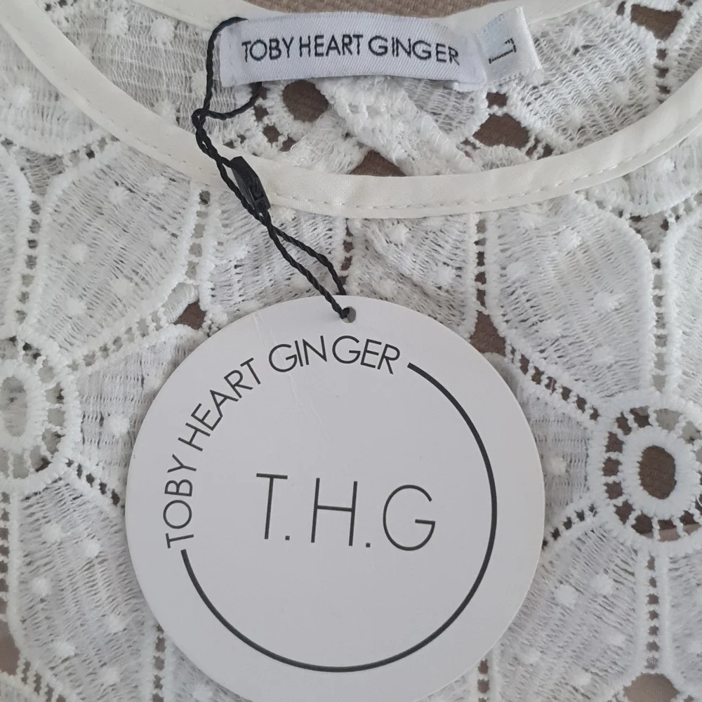 Absolutely Gorgeous Set Skirt and Crop Top - Picture 12 of 12